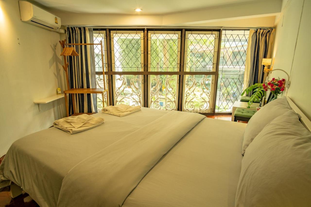 Home16 Hostel 16 Sukhumvit Bangkok Buitenkant foto